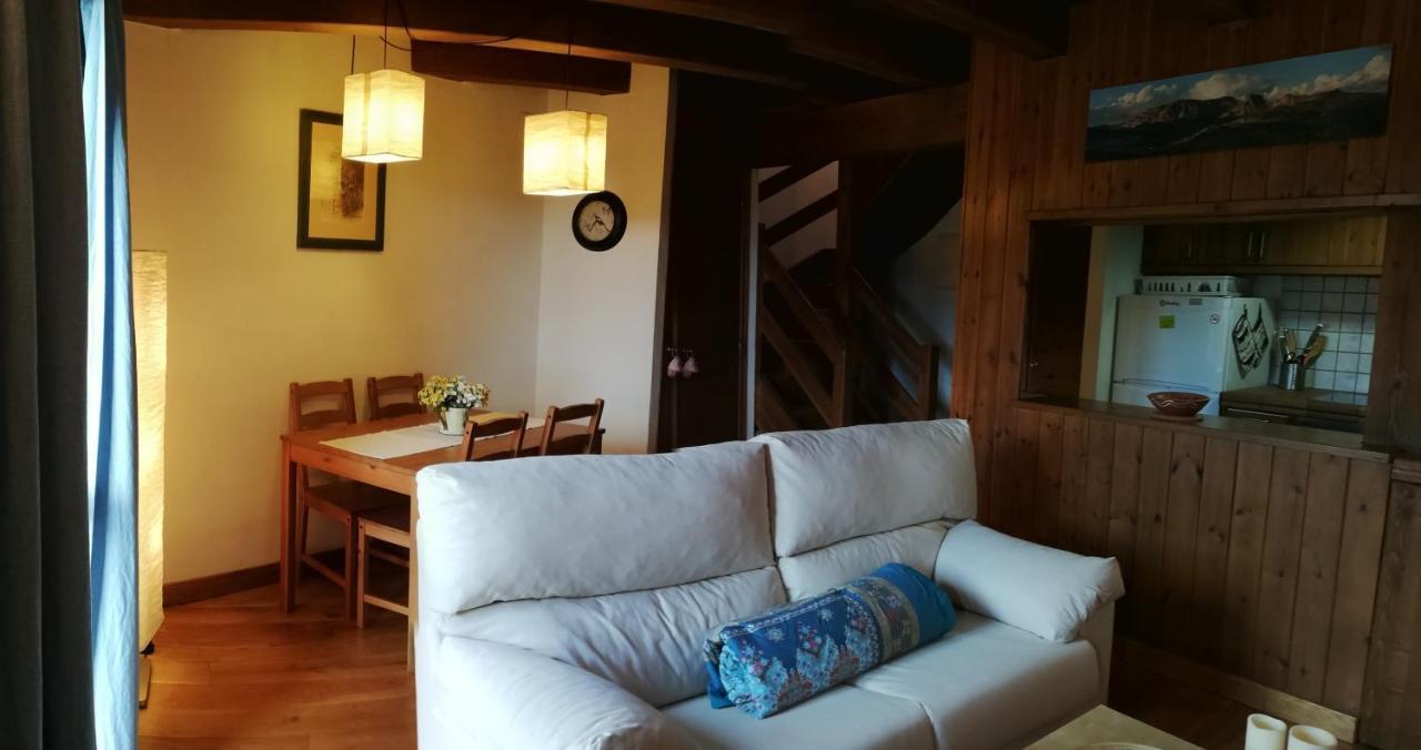 Coqueto Apartamento Duplex En Roda de Isábena المظهر الخارجي الصورة
